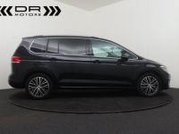 Volkswagen Touran 1.6TDI HIGHLINE DSG - 7 PLAATSEN NAVI LEDER PANODAK - <small></small> 21.995 € <small>TTC</small> - #9