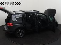 Volkswagen Touran 1.6TDI HIGHLINE DSG - 7 PLAATSEN NAVI LEDER PANODAK - <small></small> 21.995 € <small>TTC</small> - #11