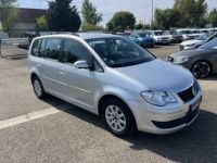 Volkswagen Touran 1.9 TDI 105ch Confort 1erMain Clim Régulateur BV6 100,000 Kms DistriOK - <small></small> 9.990 € <small>TTC</small> - #2