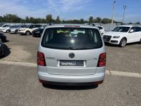 Volkswagen Touran 1.9 TDI 105ch Confort 1erMain Clim Régulateur BV6 100,000 Kms DistriOK - <small></small> 9.990 € <small>TTC</small> - #7