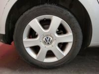 Volkswagen Touran (2) 1.9 TDI 105 CONFORT - <small></small> 3.990 € <small>TTC</small> - #23