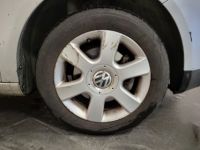 Volkswagen Touran (2) 1.9 TDI 105 CONFORT - <small></small> 3.990 € <small>TTC</small> - #24