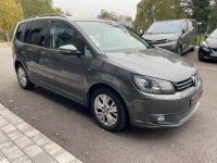 Volkswagen Touran 2.0 tdi 140 fap life avec distribution effectuee navigation camera bluetooth - <small></small> 11.990 € <small>TTC</small> - #4