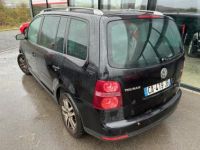 Volkswagen Touran TDI 105 Confort - <small></small> 7.390 € <small>TTC</small> - #2