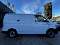 Volkswagen Transporter 2.0 16V TDI 140ch T6 Fourgon Tôlé L1H1 Aménagé - <small></small> 26.990 € <small>TTC</small> - #4