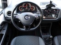 Volkswagen Up 1.0 60 ch BLUEMOTION CONNECT -CAMERA DE RECUL - <small></small> 7.990 € <small>TTC</small> - #16