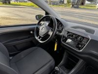 Volkswagen Up 1.0 75 Up! Connect - <small></small> 8.490 € <small>TTC</small> - #35