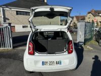 Volkswagen Up UP! 1.0i - 75 Bva Club Gps + Radar AR + Clim - <small></small> 9.990 € <small>TTC</small> - #9