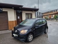 Volkswagen Up VOLKSWAGEN_up! 1.0 60 take 07-2013 CLIMATISATION MP3 - <small></small> 5.990 € <small>TTC</small> - #1