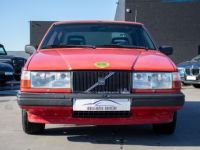 Volvo 940 GL Aut. 2.3i - OLDTIMER - ELEKTR. RAMEN - SERVO - TREKHAAK - <small></small> 2.500 € <small>TTC</small> - #4