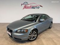 Volvo C70 CC 2.4 i 140cv-BVA-2009 - <small></small> 7.900 € <small>TTC</small> - #1