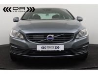 Volvo S60 D2 DYNAMIC EDITION - LEDER ADAPTIVE CRUISE BLIS NAVI - <small></small> 13.995 € <small>TTC</small> - #2