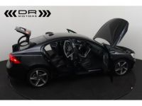 Volvo S60 T4 BENZINE R DESIGN SUMMUM - <small></small> 11.995 € <small>TTC</small> - #11