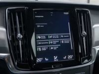 Volvo S90 2.0 T4 CarPlay MemorySeats LED Leather - <small></small> 26.900 € <small>TTC</small> - #22