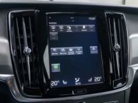 Volvo S90 2.0 T4 CarPlay MemorySeats LED Leather - <small></small> 26.900 € <small>TTC</small> - #23