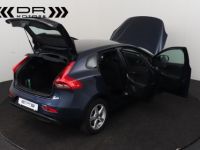 Volvo V40 1.6 D2 PROFESSIONAL PACK - NAVI PDC - <small></small> 10.995 € <small>TTC</small> - #10