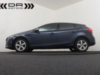 Volvo V40 1.6 D2 PROFESSIONAL PACK - NAVI PDC - <small></small> 9.995 € <small>TTC</small> - #3