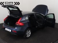 Volvo V40 1.6 D2 PROFESSIONAL PACK - NAVI PDC - <small></small> 9.995 € <small>TTC</small> - #10