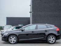 Volvo V40 2.0 D2 - HISTORIEK - AIRCO - CRUISECONTROL - SENSOREN - LED - EURO 6 - <small></small> 12.500 € <small>TTC</small> - #10