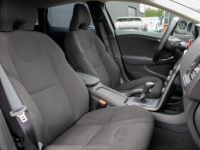 Volvo V40 2.0 D2 - HISTORIEK - AIRCO - CRUISECONTROL - SENSOREN - LED - EURO 6 - <small></small> 12.500 € <small>TTC</small> - #14