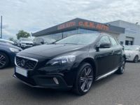 Volvo V40 Cross Country D2 120CH ÖVERSTA EDITION - <small></small> 10.990 € <small>TTC</small> - #1