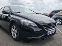 Volvo V40 D2 115 Momentum - <small></small> 9.990 € <small>TTC</small> - #5