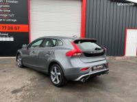 Volvo V40 D3 150 cv R-Design Geartronic Boite AUTO gps- regulateur Bluetooth fermer centralisée alcantara cuir Clim auto- suivi concession distribution neuve ga - <small></small> 11.590 € <small>TTC</small> - #2