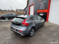 Volvo V40 D3 150 cv R-Design Geartronic Boite AUTO gps- regulateur Bluetooth fermer centralisée alcantara cuir Clim auto- suivi concession distribution neuve ga - <small></small> 11.590 € <small>TTC</small> - #3