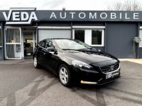 Volvo V40 II T2 122ch R-Design - <small></small> 12.990 € <small>TTC</small> - #1