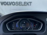 Volvo V40 T3 152 R-Design Geartronic A - <small></small> 17.989 € <small>TTC</small> - #24