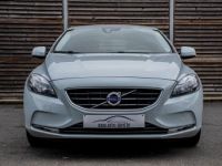 Volvo V40 T3 1.6i  - 1STE EIGENAAR - HISTORIEK - PARKEERSENSOREN - AIRCO - CRUISECONTROL - <small></small> 12.499 € <small>TTC</small> - #5