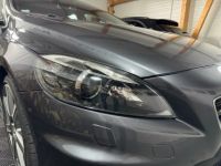 Volvo V40 T5 2.5 R-DESIGN 320 HEICO GEARTRONIC A - <small></small> 22.990 € <small>TTC</small> - #32