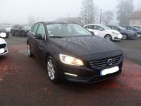 Volvo V60 2.0  D3 150CH BUSINESS GEARTRONIC 6 BOITE AUTO - <small></small> 18.950 € <small>TTC</small> - #2