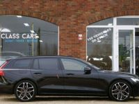 Volvo V60 2.0 D3 R-DESIGN COCKPIT NAVI PANORAMIQUE RADAR 6DT - <small></small> 26.990 € <small>TTC</small> - #5