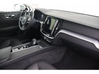 Volvo V60 B4 MOMENTUM GEARTRONIC - LEDER LED KEYLESS ENTRY MIRROR LINK - <small></small> 27.995 € <small>TTC</small> - #15