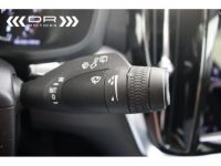 Volvo V60 B4 MOMENTUM GEARTRONIC - LEDER LED KEYLESS ENTRY MIRROR LINK - <small></small> 27.995 € <small>TTC</small> - #34