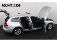 Volvo V60 B4 MOMENTUM GEARTRONIC - LEDER LED KEYLESS ENTRY MIRROR LINK - <small></small> 26.995 € <small>TTC</small> - #10