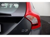 Volvo V60 Cross Country D3 - LEDER NAVI - <small></small> 14.995 € <small>TTC</small> - #34