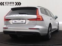 Volvo V60 D3 Kinetic - NAVIGATIE BLUETOOTH MIRROR LINK - <small></small> 18.495 € <small>TTC</small> - #4