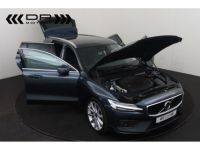 Volvo V60 D3 MOMENTUM - LEDER LED NAVI MIRRORLINK KEYLESS ENTRY TREKHAAK - <small></small> 27.495 € <small>TTC</small> - #12