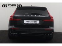 Volvo V60 D3 R DESIGN - LEDER LED APPLE CARPLAY / ANDROID TOPSTAAT - <small></small> 22.495 € <small>TTC</small> - #4