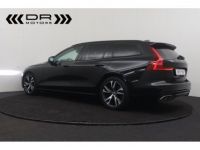 Volvo V60 D3 R DESIGN - LEDER LED APPLE CARPLAY / ANDROID TOPSTAAT - <small></small> 22.495 € <small>TTC</small> - #6