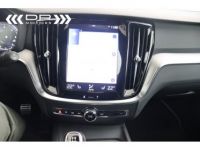 Volvo V60 D3 R DESIGN - LEDER LED APPLE CARPLAY / ANDROID TOPSTAAT - <small></small> 22.495 € <small>TTC</small> - #17