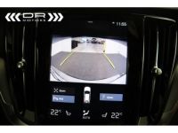 Volvo V60 D3 R DESIGN - LEDER LED MIRROR LINK - <small></small> 23.495 € <small>TTC</small> - #23