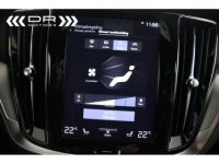 Volvo V60 D3 R DESIGN - LEDER LED MIRROR LINK - <small></small> 23.495 € <small>TTC</small> - #24