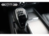 Volvo V60 D3 R DESIGN - LEDER LED MIRROR LINK - <small></small> 23.495 € <small>TTC</small> - #27