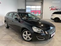 Volvo V60 D5 2.4 TDi GEARTRONIC 205cv-BVA-2011 - <small></small> 7.900 € <small>TTC</small> - #2