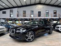 Volvo V60 t8 twin engine r-design 303 87 cv awd geartronic8 s - <small></small> 33.990 € <small>TTC</small> - #1