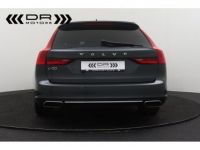 Volvo V90 T8 PLUG-IN - 46gr CO2 MOMENTUM LEDER NAVI - <small></small> 27.995 € <small>TTC</small> - #9