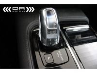 Volvo V90 T8 PLUG-IN - 46gr CO2 MOMENTUM LEDER NAVI - <small></small> 27.995 € <small>TTC</small> - #27